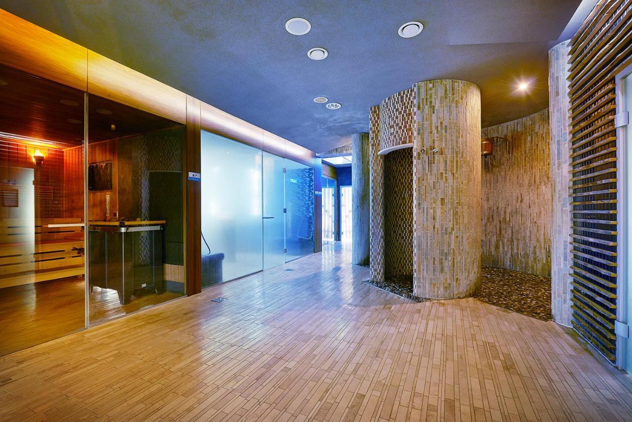 Ultra Premiere By Zdrojowa Apartment โควอบเซก ภายนอก รูปภาพ